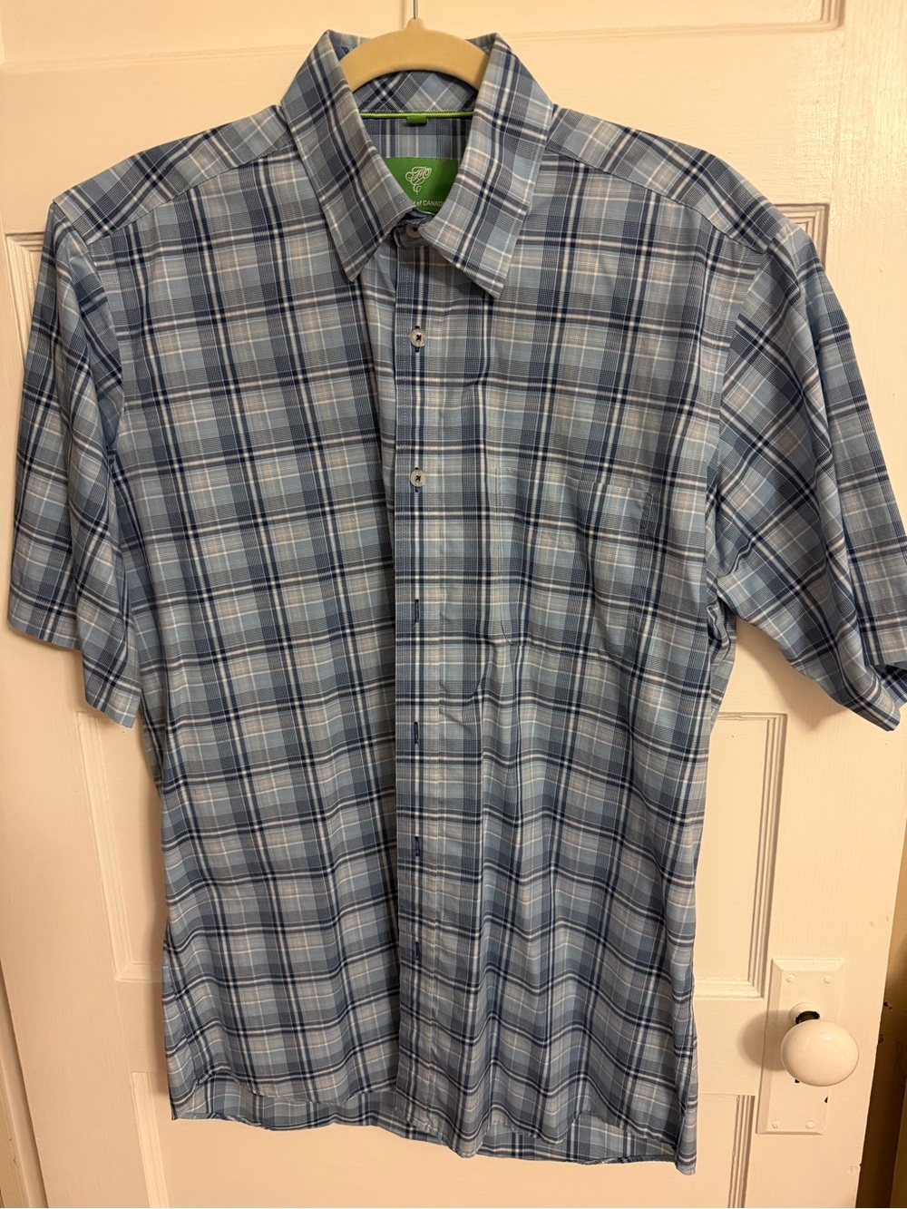 Forsyth of Canada Men's Blue Plaid Short-Sleeve Button-Down Shirt